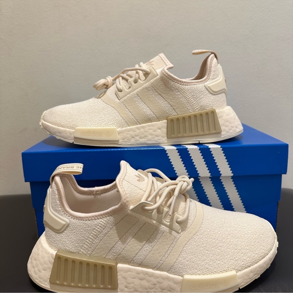 Adidas Original NMD R1 Women's 5.5 color Wonder White / Wonder Gold Met